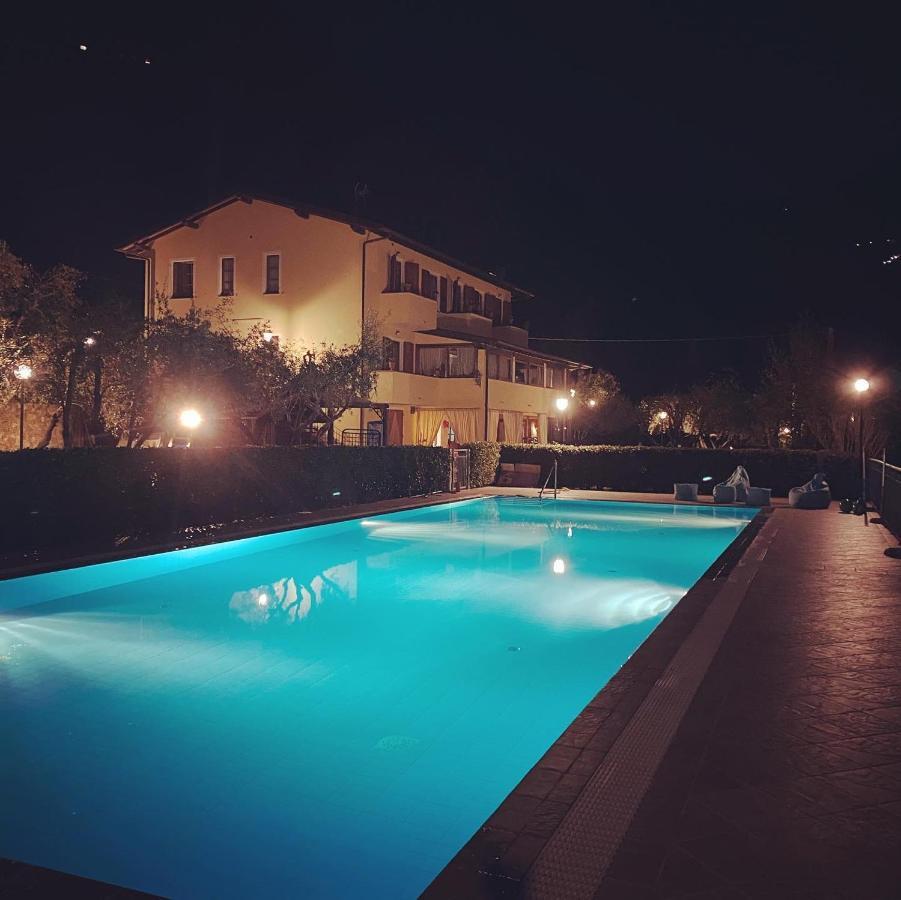 Sotto Il Cielo Di Toscana Appartamenti In Tenuta Only Adults No Pet カマイオーレ エクステリア 写真